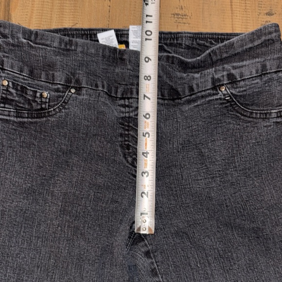 Ruby Rd.  Dark Gray straight leg Jeans 10 P EUC! - Picture 5 of 6